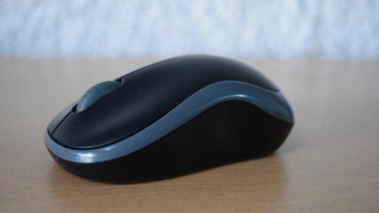Wireless vs Wired Gaming Peripherals